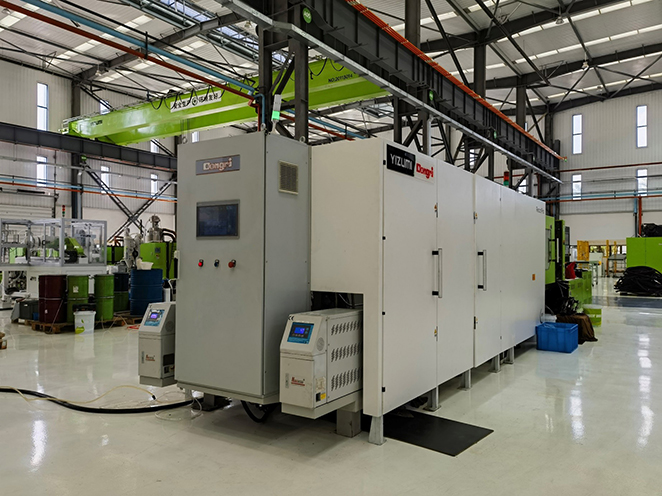 注塑机+PURPUA反应注射成型一步成型设备    